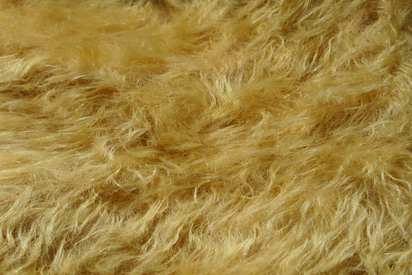 mohair plush 20 mm gold