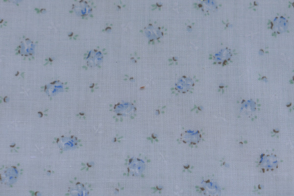 fine, thin batiste 100% cotton white with blue flowers